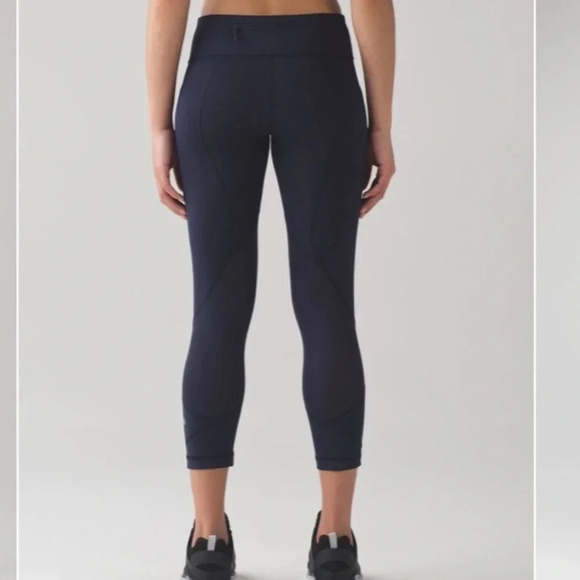 Lululemon Leggings Women’s 4 Pace Rival Crop “22 Midnight Navy - Picture 3 of 12